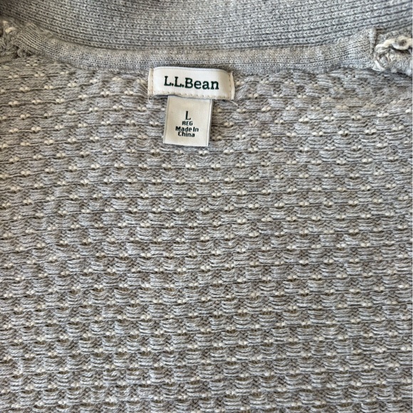 L.L. Bean Cream and Gray Women's Cardigan - Picture 5 of 10